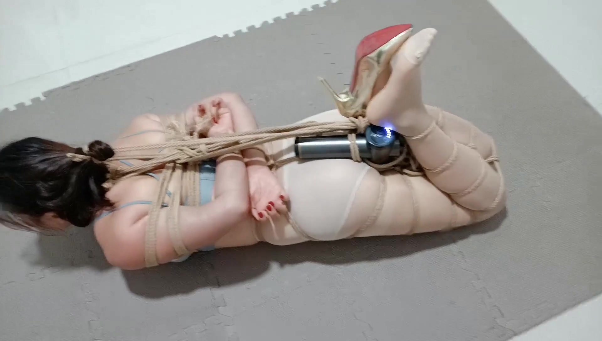 8357.mp4-10.jpg