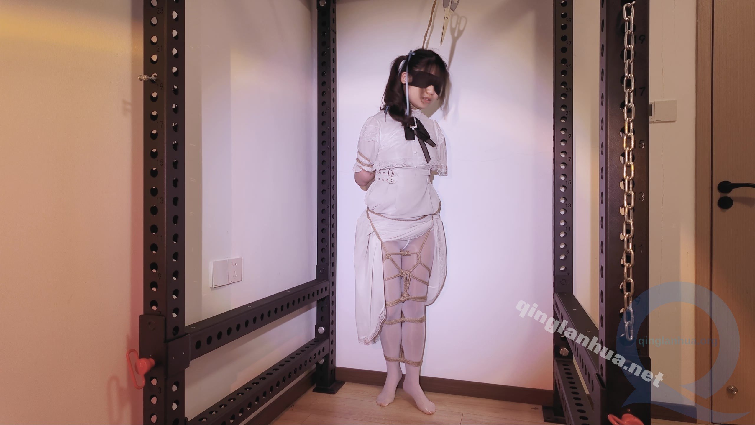 48590----.0005.jpg