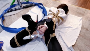 【嗷大喵】《甜妹故事汇》-第四集-欧式直臂紧缚+单腿驷马+单腿折腿吊缚+棒棒刺激放置+日式紧缚+并腿缚+团缚连接在一起+抽打屁股+放置挣扎+饱满口球秀+弓形绳艺视觉体验等等