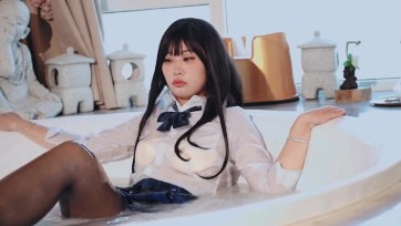 【小绵羊】黑丝制服玩耍黏液