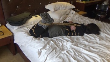 【随心】妹子家居服 黑毛衣 短裙 可爱袜子 变异五花紧缚 痛苦的忍耐 原汁原味的调叫