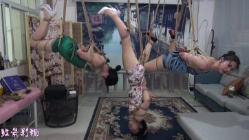 【胜景影视】一个藤三个M瓜， M瓜的耐力还是不错的，看看这三个M瓜吊起来的感受