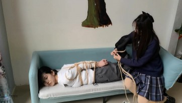 【JS】【流星客】直臂紧缚驷马/被当成实验小白鼠的妹子