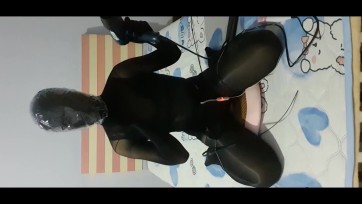 【幽灵】黑色全包吊带丝袜紧身衣 胸部震动 热缩 黑色扎带