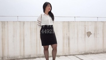 【子衿原创】新妹子楼顶五花紧缚口球口水