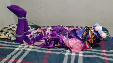 【TiedIndonesia】cos特辑《云瑾小姐的神秘包裹》一个包裹突然来到云瑾小姐家，她不知道有绑匪在找机会。