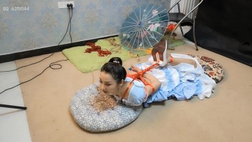 【随心原创】雅思欧式长裙与胶衣老虎凳合集