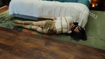 【欢乐谷原创】温泉酒店之沦为女仆的女服务员完整深度版