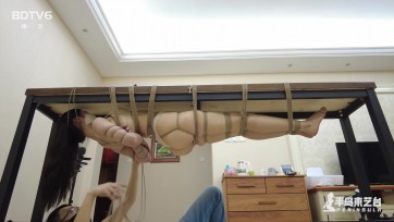 【半岛束艺台】【佐伊】 别致的吧台