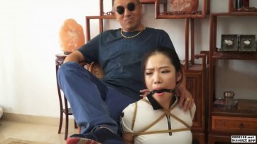 【逍遥】《私家会所之劫持02》，一肚子坏水的绑匪，收到钱还不放白富美，又出一个馊主意。