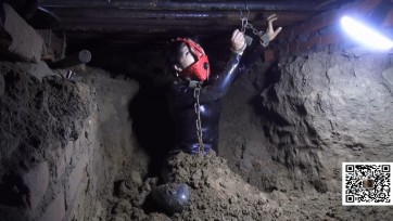 【禅狱工作室】镣铐下的女牢工