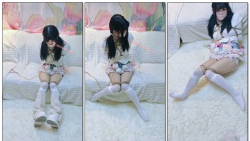 【念念】白靴过膝袜 td放置挣扎 封嘴绑膝盖 鸭子坐 项圈牵引走路