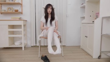 【袜得肤】鬼鬼白丝白裙双马尾