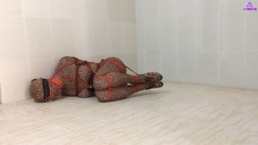 【CD伪娘小诡的自缚】初尝单手套和团缚~