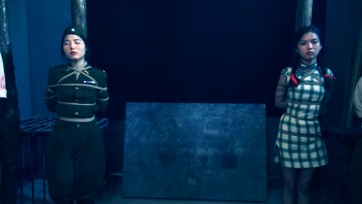 【胜景影视】《喋血风云》上集 赵芳误入圈套，在外出将假情报传递给接线员白雪的途中两人一起被捕。一起遭受特务的严刑逼供