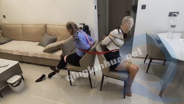 【肆零叁】角色扮演（女保安与白领），回家遭遇劫持，最后惨遭勒脖窒息