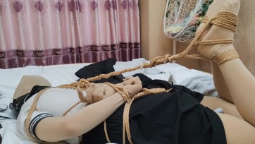 【还没想好名字】伪娘肉色丝袜全包驷马 丝袜睡袋捆绑全包 强制开腿强高榨汁