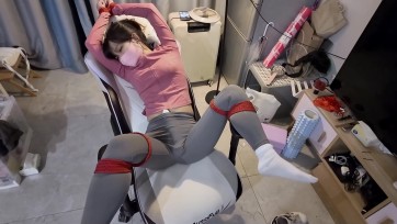 【海砂工作室】迷晕扎针折磨我隔壁新搬来的美女邻居