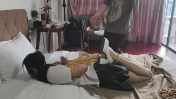 【请坐工作室】兔兔的90度直臂和困难的后手观音
