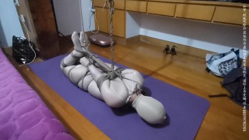 【我的媳妇】126弹（下）动弹不得的驷马肉球放置、滴蜡、全包衣多层丝袜套头塑料袋、挣扎无果软瘫抽搐
