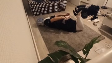 【Kneesock】变装和自我束缚