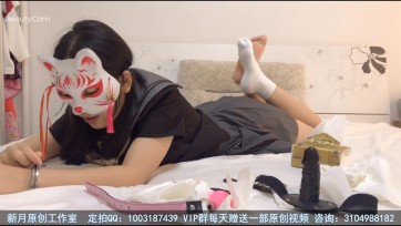 【新月原创】【玉箫】堵嘴福利 口塞少女的测评 带着手铐 实心口球 DD口塞 原味白袜分别自堵尝试之后 说出各种感想