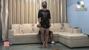 【魅影原创】清纯少女婉晴第一次被T教