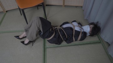 【象人工作室】小0-蒙嘴，挣扎！