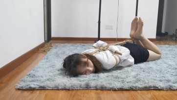 【奥特曼】雨琪紧缚实验（惩罚篇）