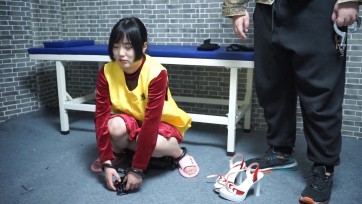 【结绳而治】无用的眼泪 薛怡君