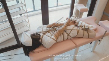 【绿帽学院】伪娘护士白丝 超长时间 1小时40分 绳艺 合并一起发了。伪娘绳艺 两组 日本护士鞋 无虐 超紧驷马+分腿固定