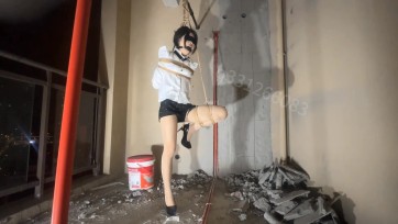【欢乐谷原创】跟踪绑架调教直播女生之深度调教完整版