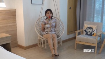 【蔚蓝艺束】新模严飞 日式坐缚跪缚驷马紧缚 红球口水多多