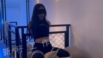 【新秄原创】晓南跪罚 不敢发出声音 真实抽搐反应