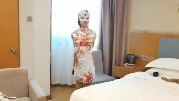 【江山原创】美女文慧首次TD体验。旗袍字母丝袜，后手观音紧缚，无法逃脱