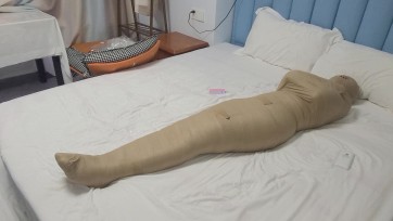 【可视】小姐姐绷带包裹高强