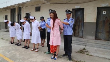 【梨花雨】护士之堕落的天使（下）