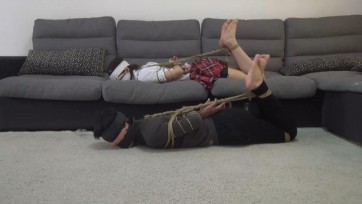 【灰鸟工作室】雌雄大盗捆堵折磨情侣（原味丝袜塞嘴）