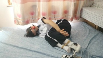 【臭脚妹妹】[舞蹈生被绑挣脱]【白丝】【裤里丝】【帆布鞋】【重制版】