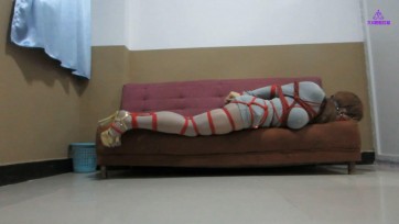 【CD伪娘小诡的自缚】偷穿同事小姐姐的衣服玩自缚