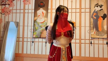 【一绳所爱】古风性感造型小花影挑战各种紧缚