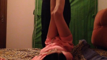 【风华正茂】(老片)绳模黎黎第三次捆绑 粉丝护士尝试倒吊 抱起来