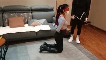 【一绳所爱】佩琪现场学习捆绑和调教