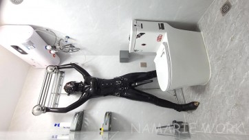 【Namarie Work】《假期我要被拘束-乳胶娃娃拘束篇4》，全包胶衣拘束+G钩+ZD棒放置