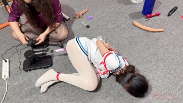 【媚娘工作室】变态女同老师—猥亵