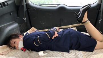 【旋律】空姐的磨难之街头绑架篇，空姐装，肉丝，车内五花四马，电动工具