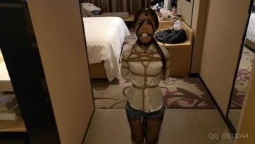 【随心】小宁 铃铛项圈 马具口球 乖乖的黑丝白衬衣的淑女