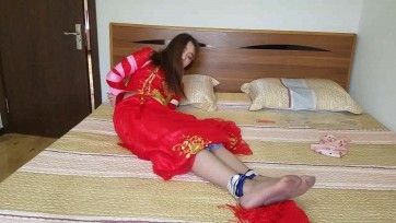 【一往情深】纸箱中的新娘 上