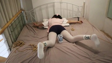 【荷仙少女】【荷约】你怎么可以这么坏呢，因为笑一笑可以活的更久一点呀，面对四肢被绑在四个角无助的疯狂TK直到快晕厥的敏感篮球AJ少女 姐姐有多敏感挣扎就有多疯狂呢