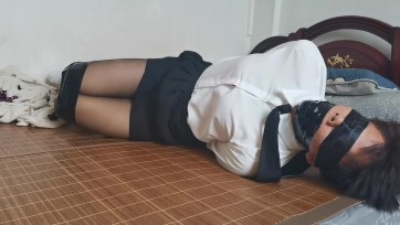 【花酿】黑丝制服自缚